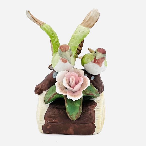 Vintage Hummingbirds On Log Figurine Green With Pink Flower Hand Painted Ceramic - Picture 5 of 5